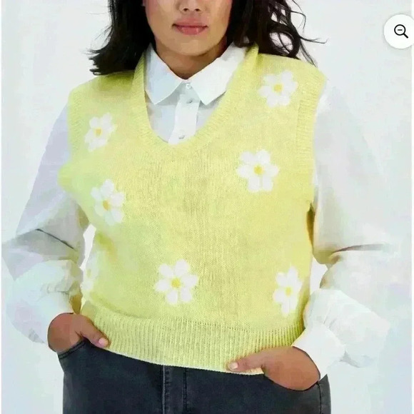 Just Polly Sweaters - Just Polly Flower Sweater Vest - 3X